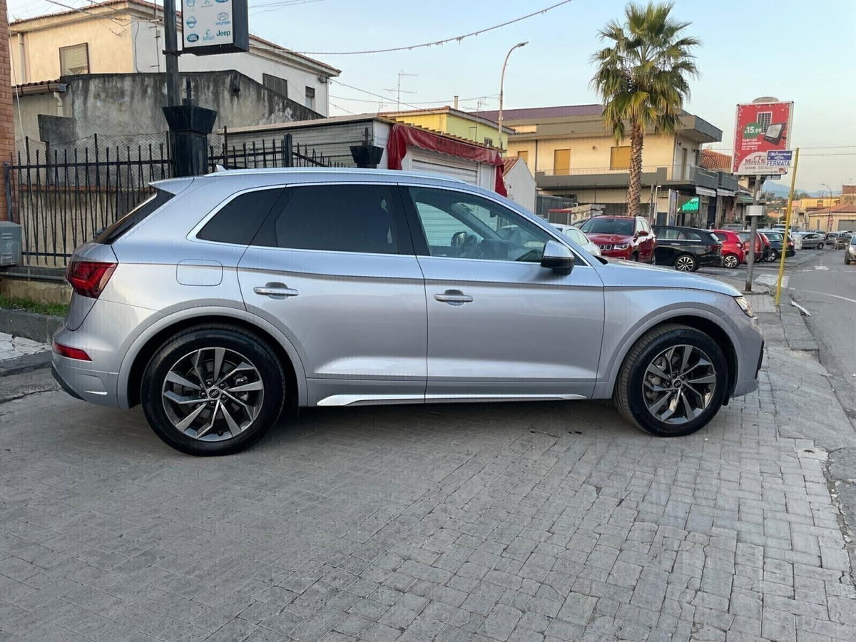 Audi Q5 35 TDI S tronic Business Advanced (4)