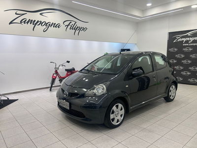 Toyota Aygo 1.0 12V VVT-i 5 porte Now usata