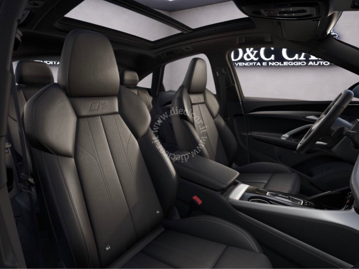 Audi Q5 Sportback 40 2.0 tdi mhev 12V Identity Black quattro s-tronic (8)