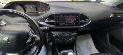 Peugeot 308 SW BlueHDi 130 S&S Allure (18)