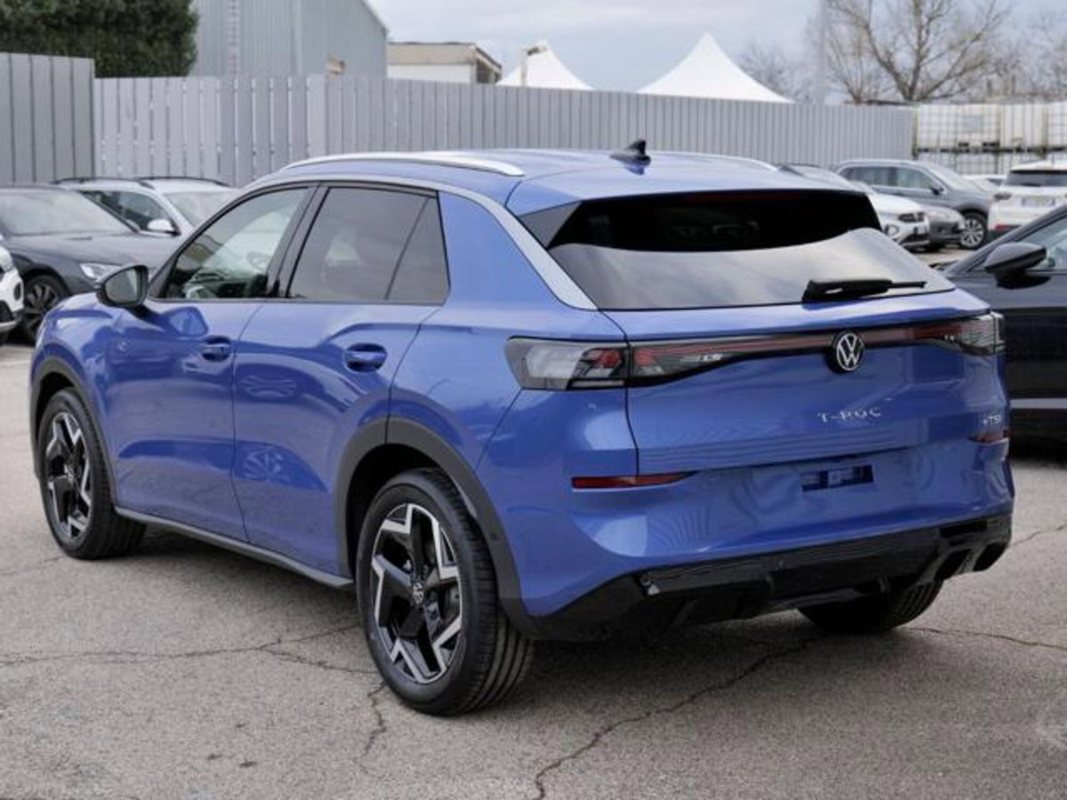 Volkswagen T-Roc 1.5 etsi R-Line 150cv dsg (3)