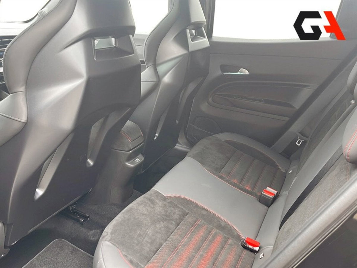 Alfa Romeo Junior 1.2 ibrida Speciale 145cv edct6 (15)