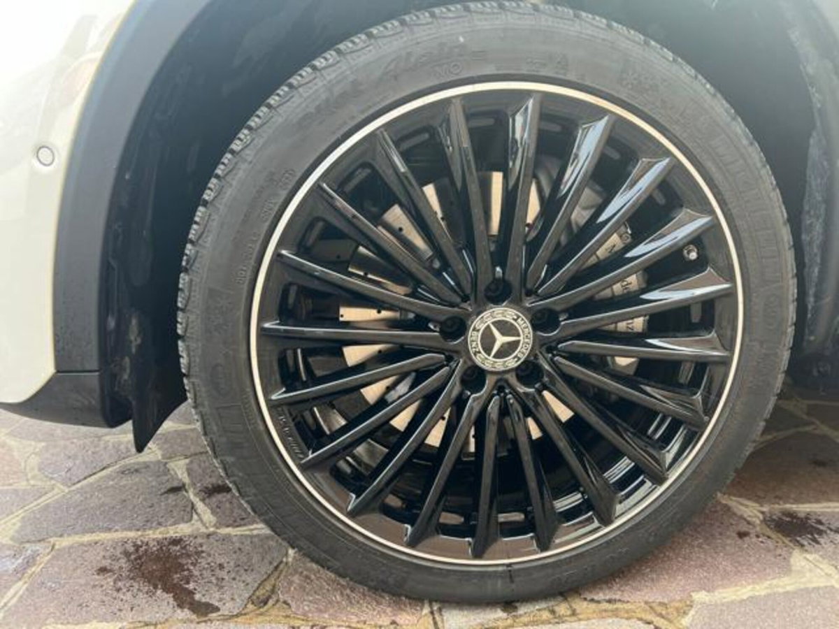 Mercedes-Benz GLC 220 d 4Matic Mild Hybrid AMG Premium Plus (15)