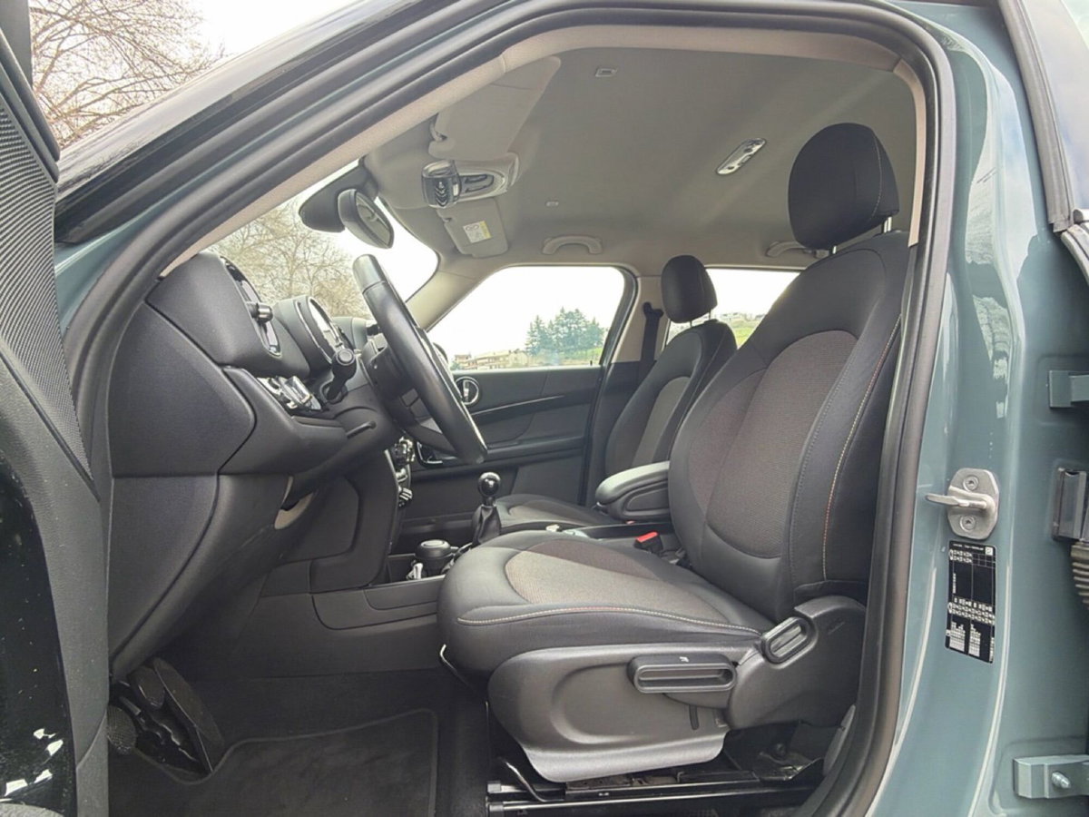 MINI Mini Countryman 1.5 One D Classic Countryman (11)