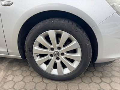 Opel Astra 1.7 CDTI 110CV 5 porte Elective (14)