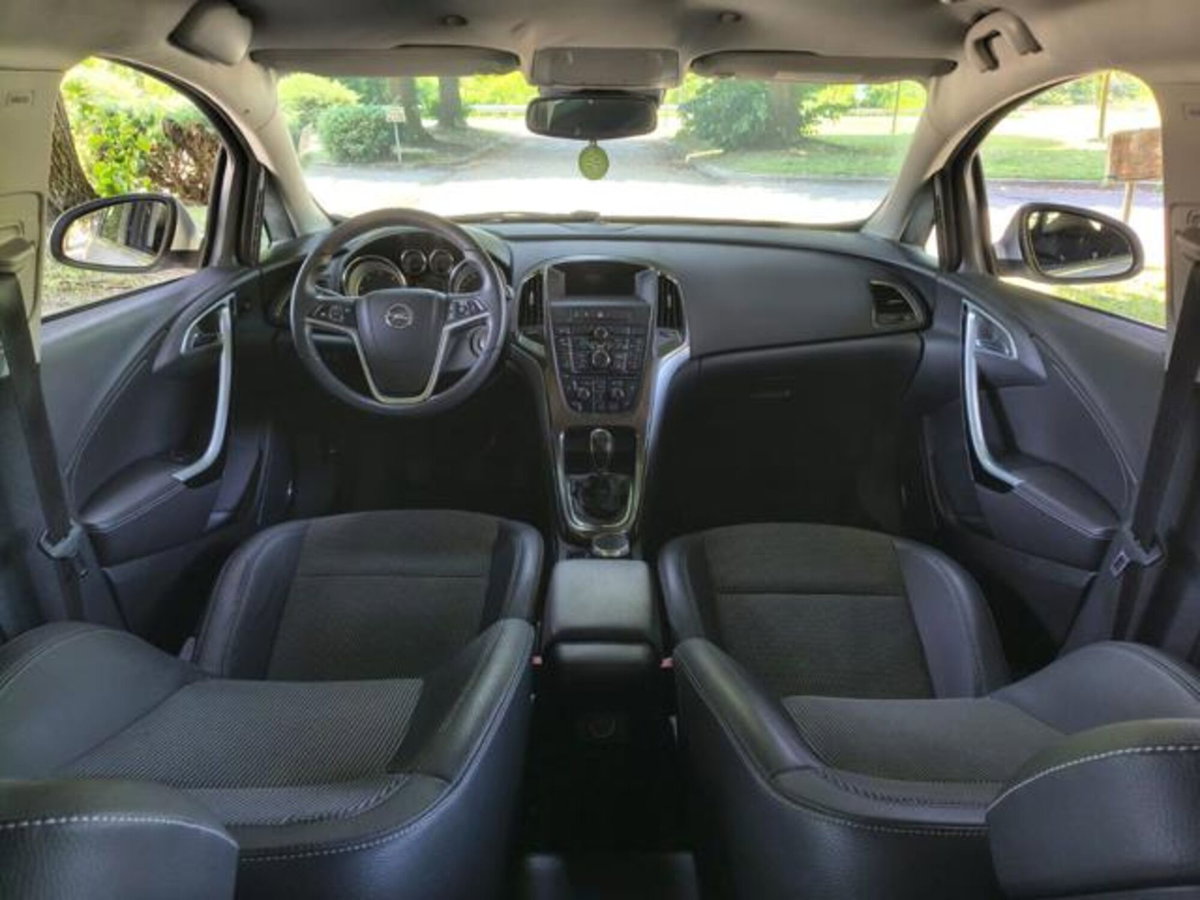 Opel Astra 1.7 CDTI 110CV 5 porte Elective (19)