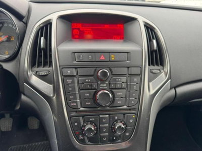 Opel Astra 1.7 CDTI 110CV 5 porte Elective (3)