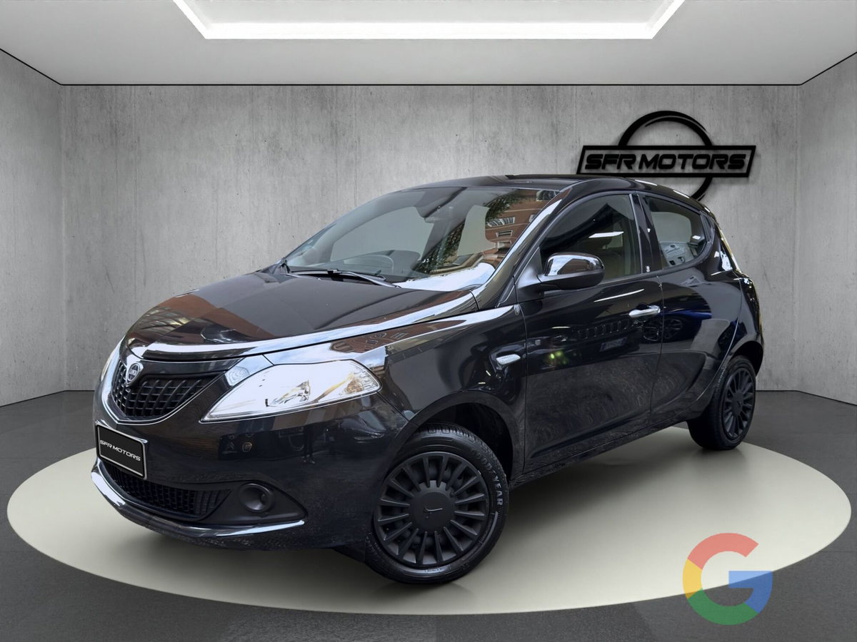 Lancia Ypsilon 1.0 FireFly 5 porte S&S Hybrid Gold Plus (3)