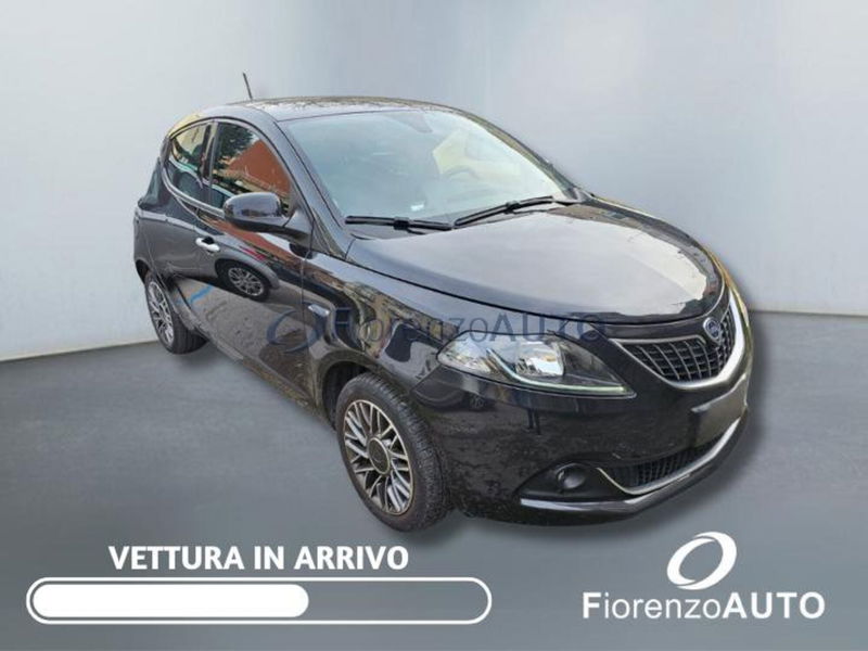Lancia Ypsilon 1.0 FireFly 5 porte S&S Hybrid Gold Plus