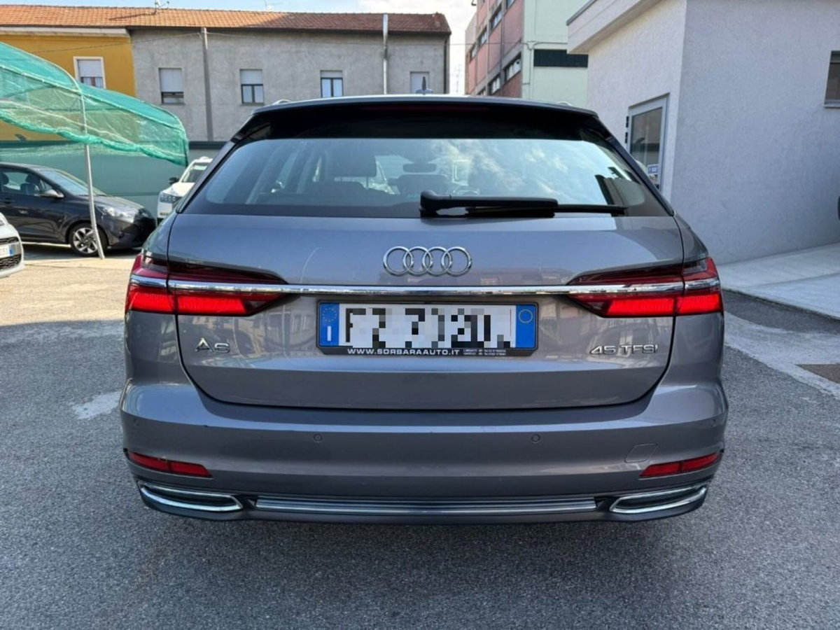 Audi A4 Avant 45 TFSI quattro S tronic Business Advanced (5)