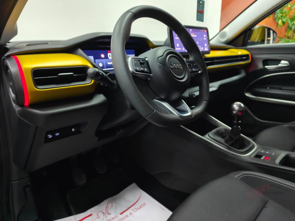 Jeep Avenger 1.2 turbo Summit fwd 100cv (13)