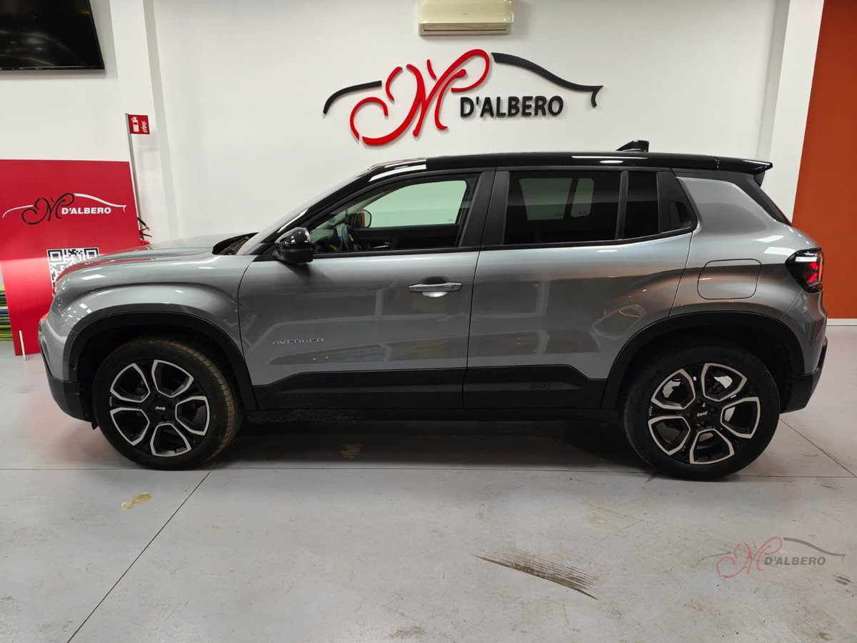 Jeep Avenger 1.2 turbo Summit fwd 100cv (4)