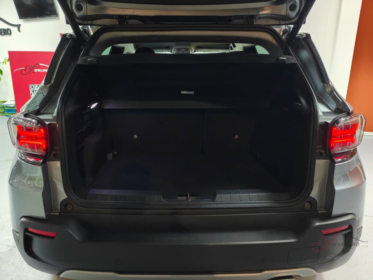 Jeep Avenger 1.2 turbo Summit fwd 100cv (9)