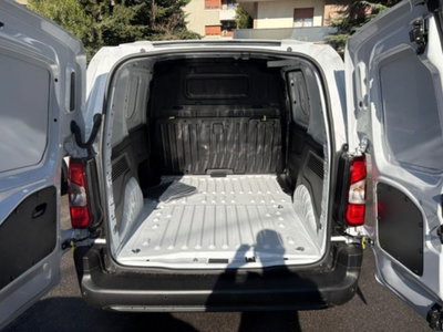 Opel Combo Furgone Cargo 1.5 Diesel 100CV PC 1000kg Edition (14)