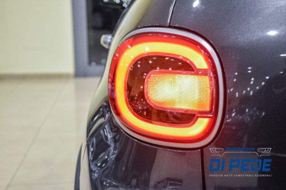 Fiat 500L 1.4 95 CV Cross (12)