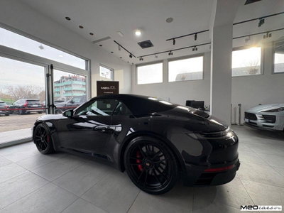 Porsche 911 Cabrio Cabrio 3.0 Carrera 4 GTS (7)
