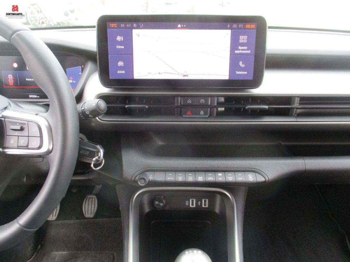 Jeep Avenger 1.2 turbo Altitude fwd 100cv (10)