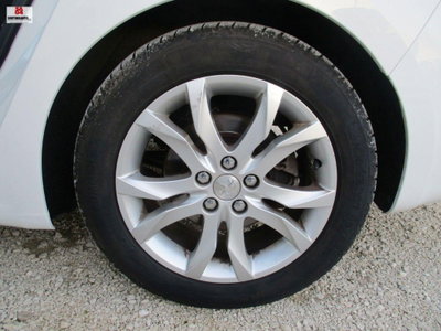 Peugeot 508 SW BlueHDi 120 EAT6 S&S Allure (7)