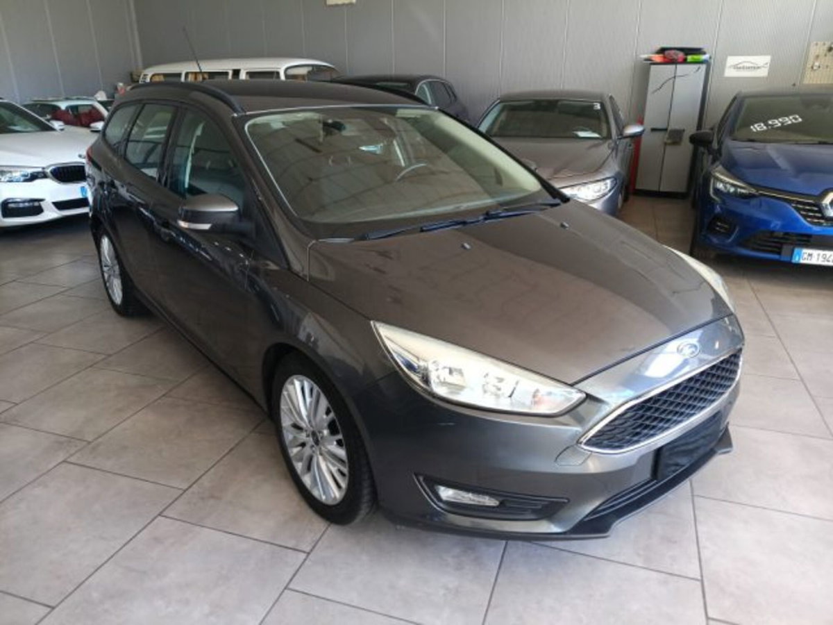 Ford Focus Station Wagon 1.5 TDCi 95 CV Start&Stop SW Titanium (2)