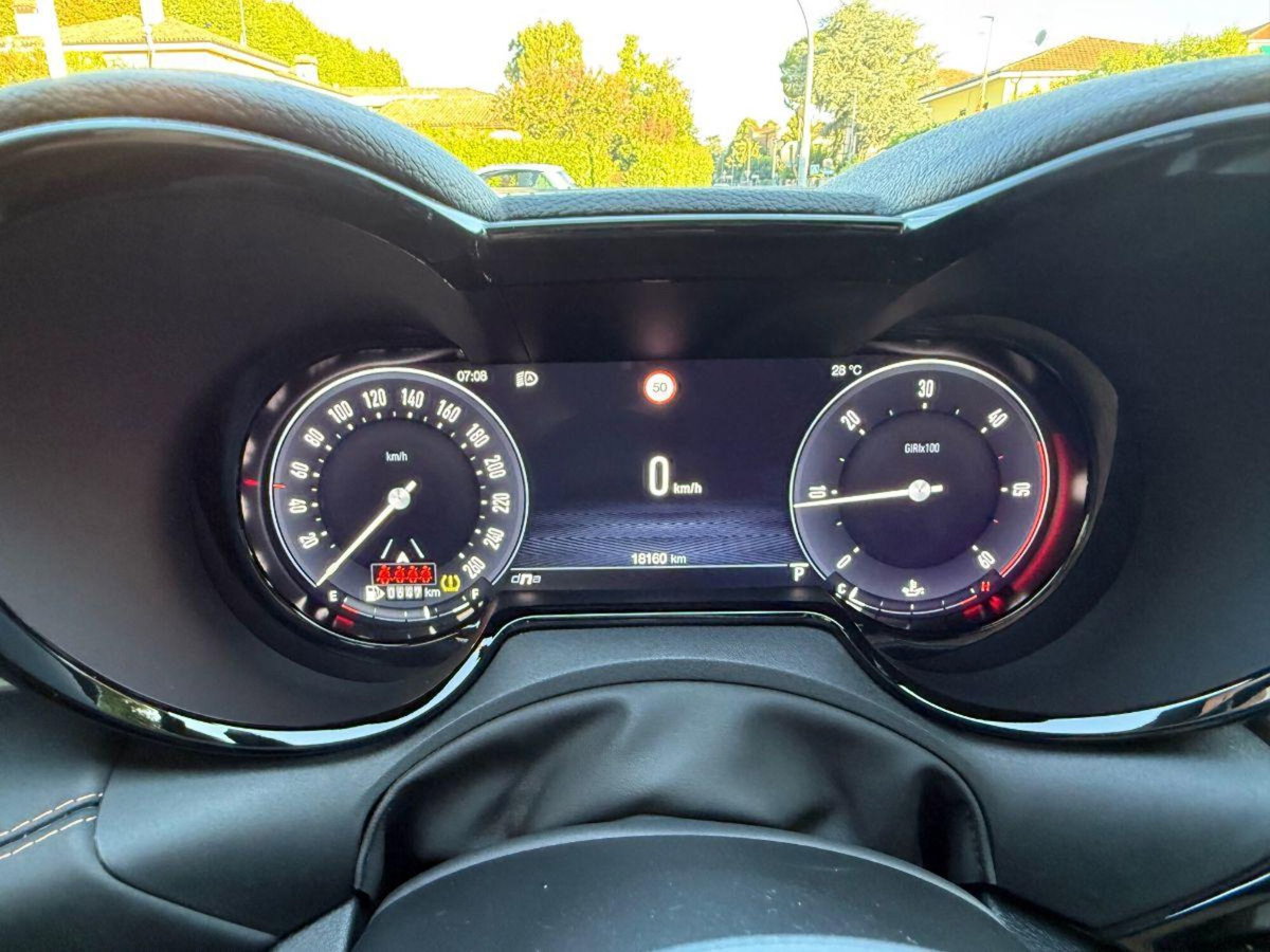 Alfa Romeo Tonale 1.6 Sprint 130cv tct6 (11)