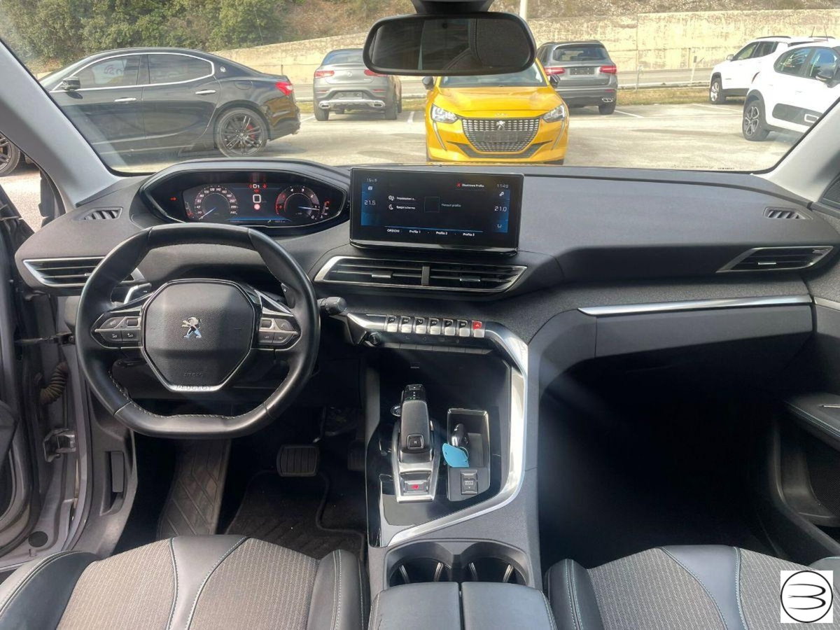 Peugeot 3008 BlueHDi 130 S&S EAT8 Allure Pack (11)