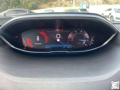Peugeot 3008 BlueHDi 130 S&S EAT8 Allure Pack (14)