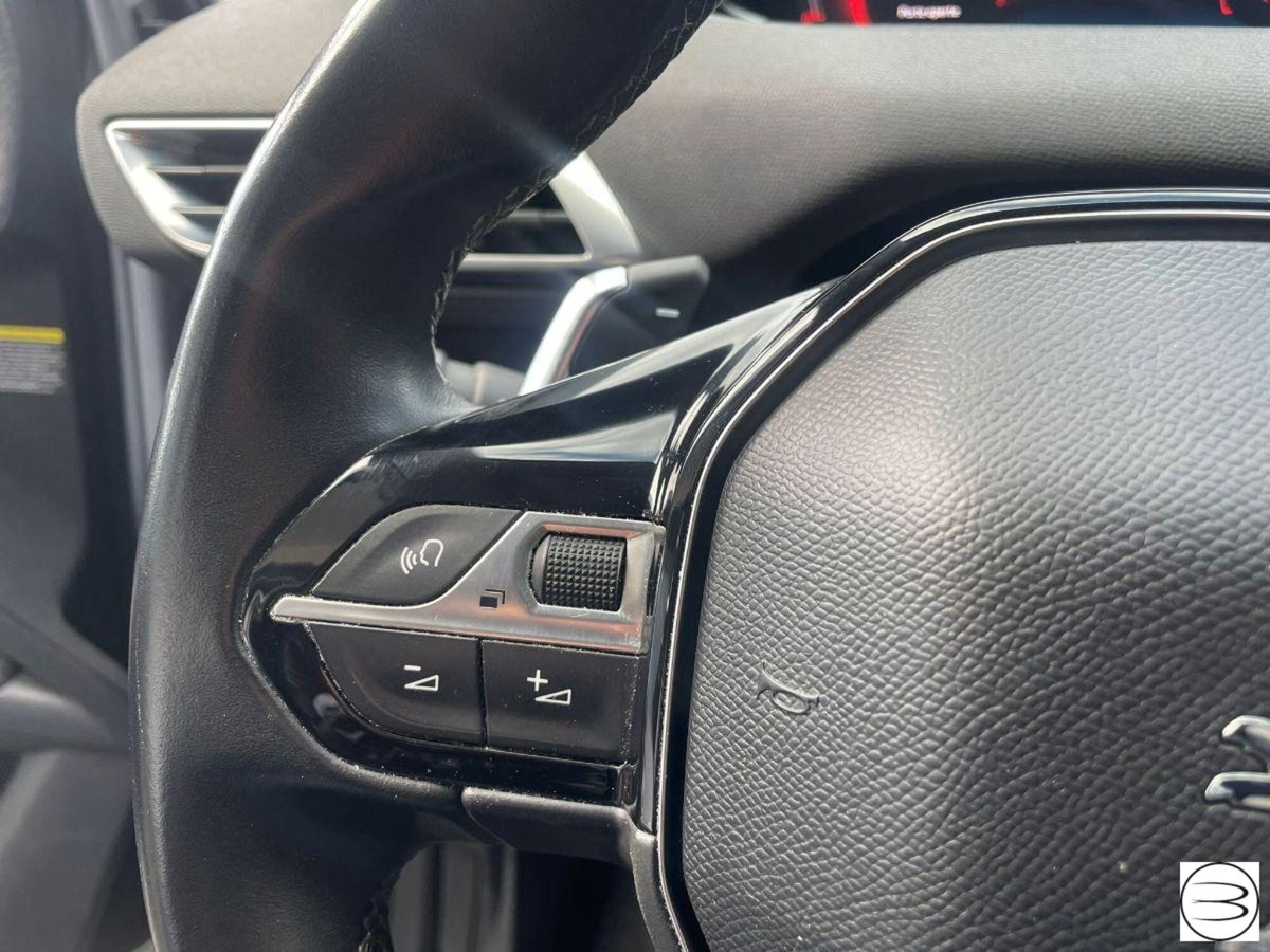 Peugeot 3008 BlueHDi 130 S&S EAT8 Allure Pack (18)