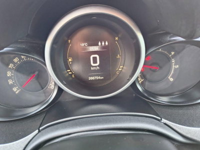 Fiat 500X 1.6 MultiJet 120 CV Cross Plus (19)