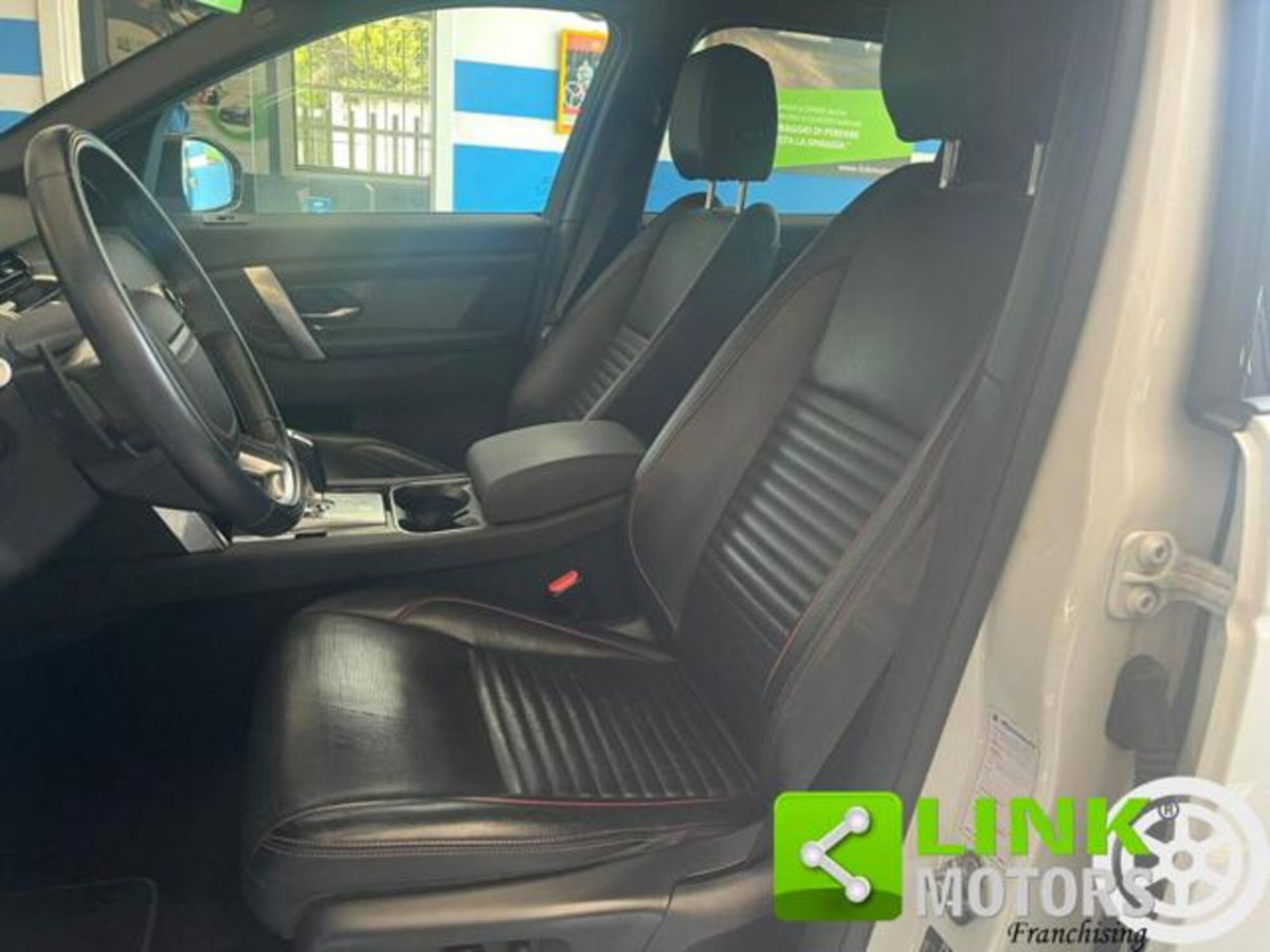 Land Rover Discovery Sport 2.0D I4-L.Flw 150 CV AWD Auto R-Dynamic (11)