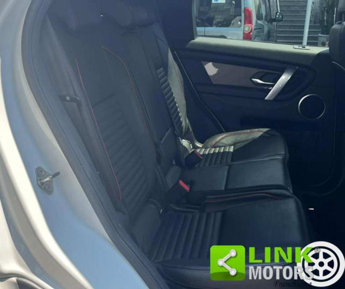 Land Rover Discovery Sport 2.0D I4-L.Flw 150 CV AWD Auto R-Dynamic (12)