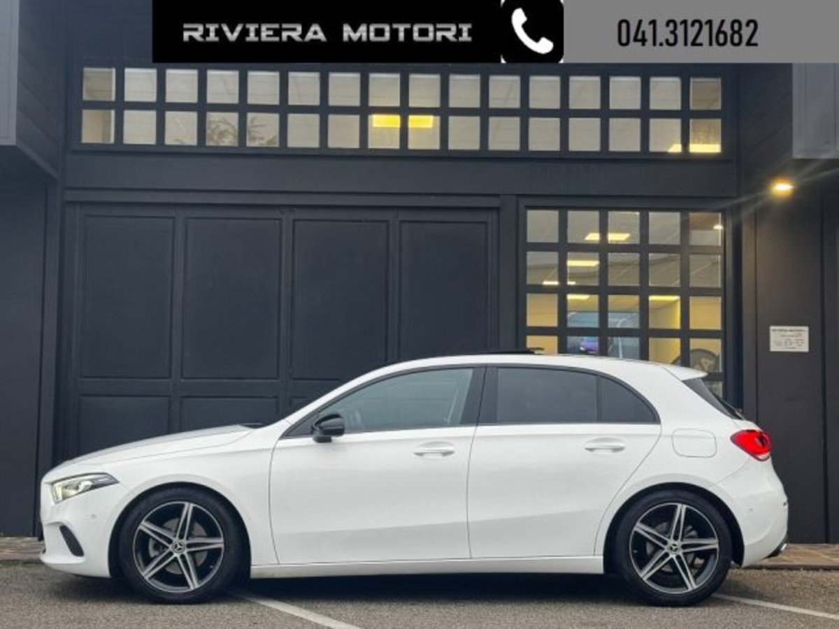 Mercedes-Benz Classe A Sedan 200 d Automatic 4Matic 4p. Sport (2)