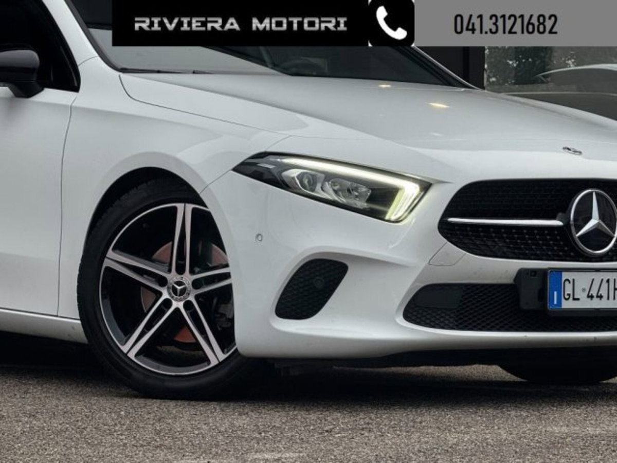 Mercedes-Benz Classe A Sedan 200 d Automatic 4Matic 4p. Sport (3)