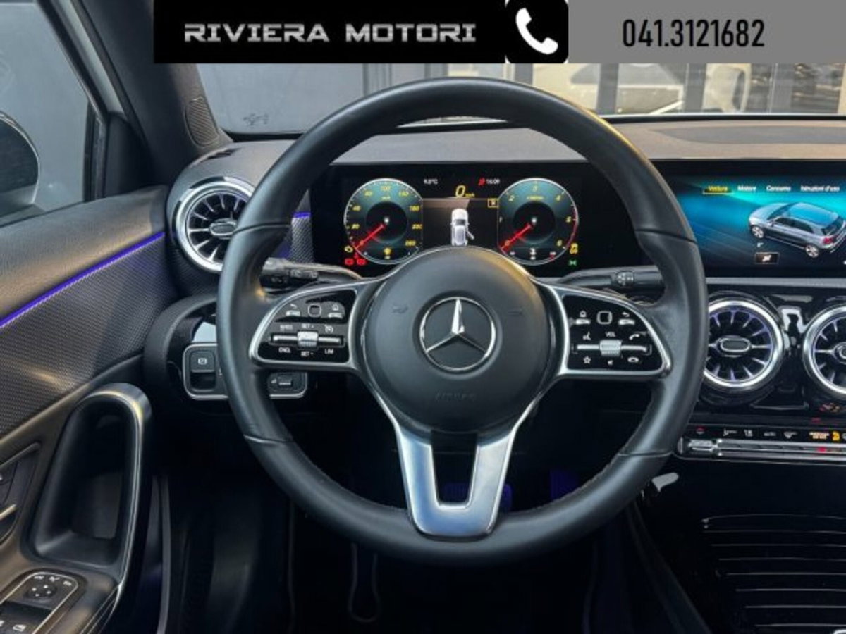 Mercedes-Benz Classe A Sedan 200 d Automatic 4Matic 4p. Sport (6)