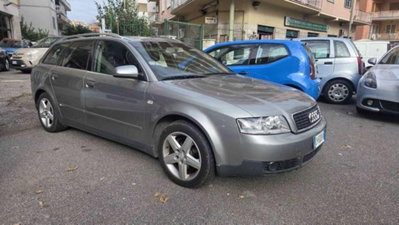 Audi A4 Avant 2.0 16V FSI cat (3)