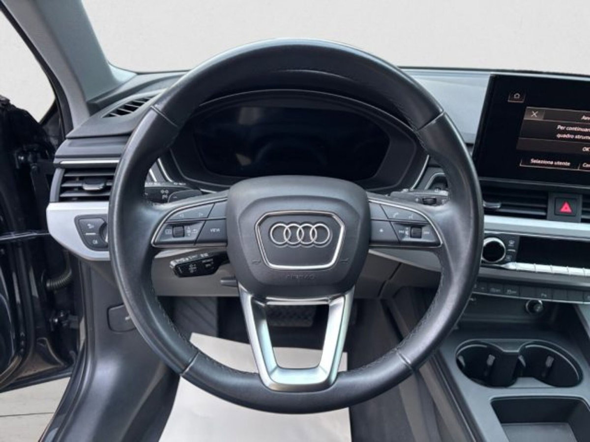 Audi A4 Avant 35 TDI/163 CV S tronic Business Advanced (13)