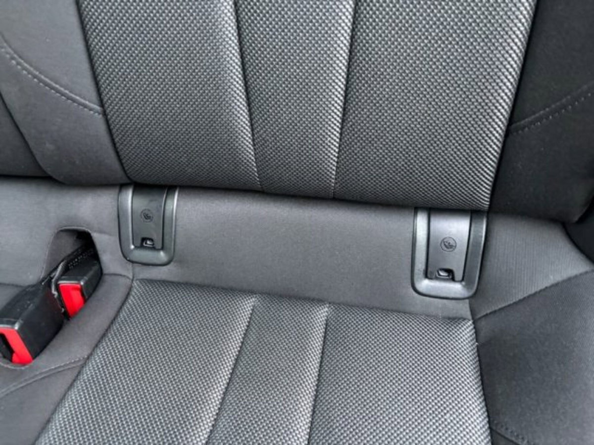 Audi A4 Avant 35 TDI/163 CV S tronic Business Advanced (17)