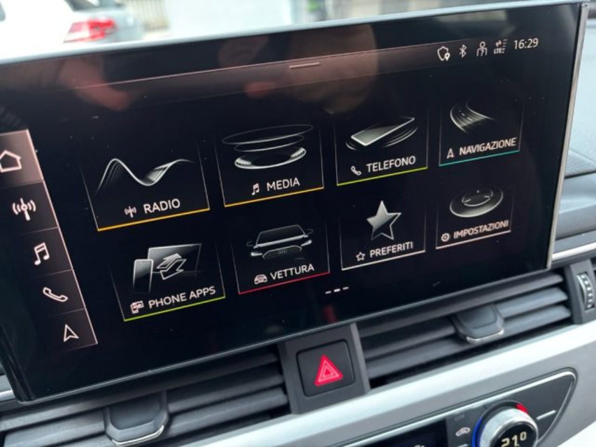 Audi A4 Avant 35 TDI/163 CV S tronic Business Advanced (18)