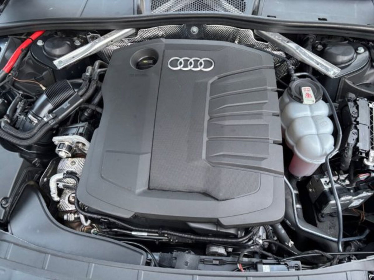 Audi A4 Avant 35 TDI/163 CV S tronic Business Advanced (20)