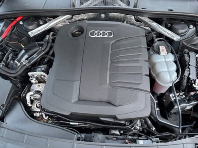 Audi A4 Avant 35 TDI/163 CV S tronic Business Advanced (20)