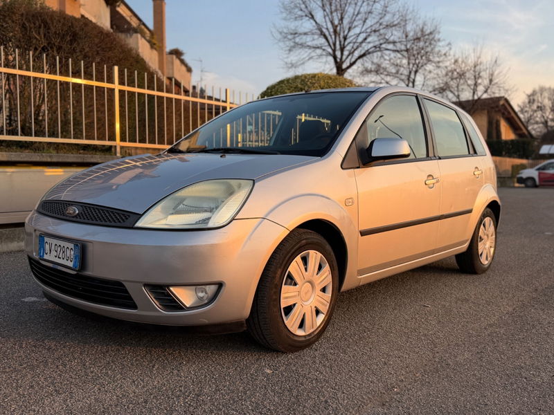 Ford Fiesta 1.2 16V 5p. Ambiente