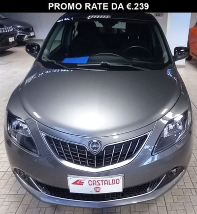 Lancia Ypsilon 1.0 FireFly 5 porte S&S Hybrid Ecochic Gold usata