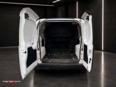 Fiat Fiorino combi N1 1.3 mjt 95cv Adventure (5)