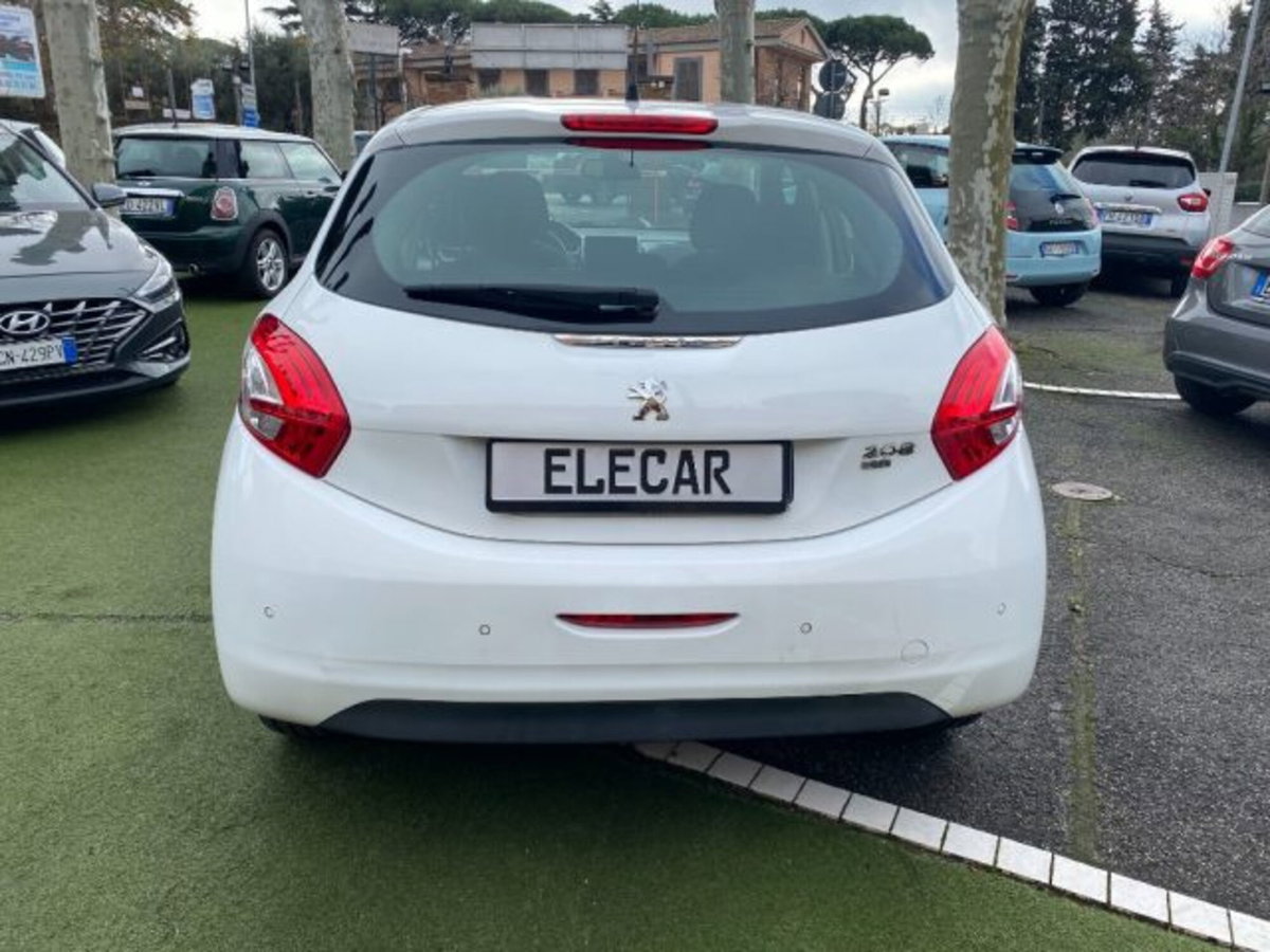 Peugeot 208 VTi 95 CV 5p. Allure (5)