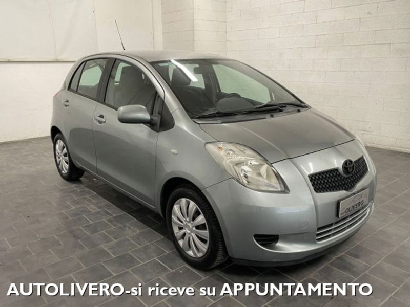 Toyota Yaris 1.0 5 porte Sol