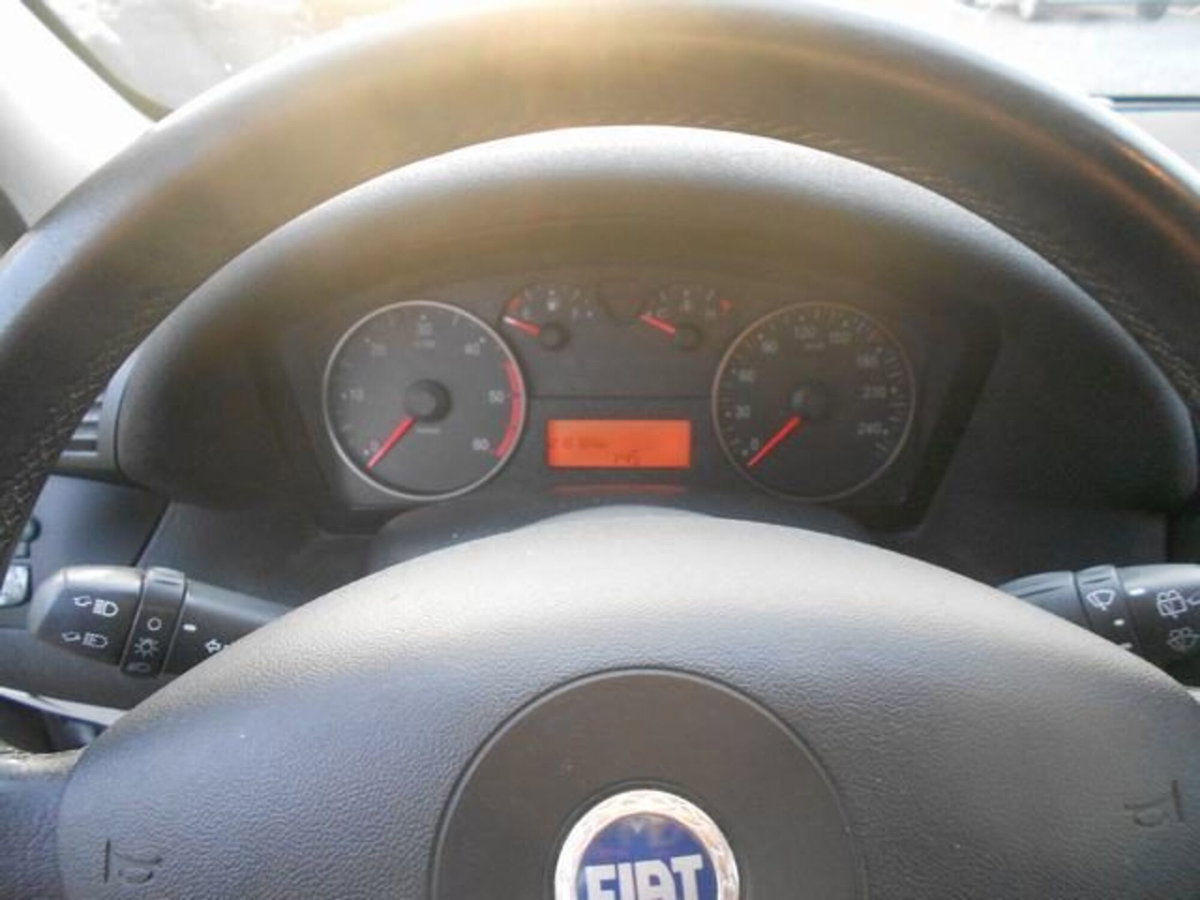 Fiat Stilo Station Wagon 1.9 JTD Multi Wagon Dynamic (11)