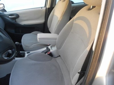 Fiat Stilo Station Wagon 1.9 JTD Multi Wagon Dynamic (9)