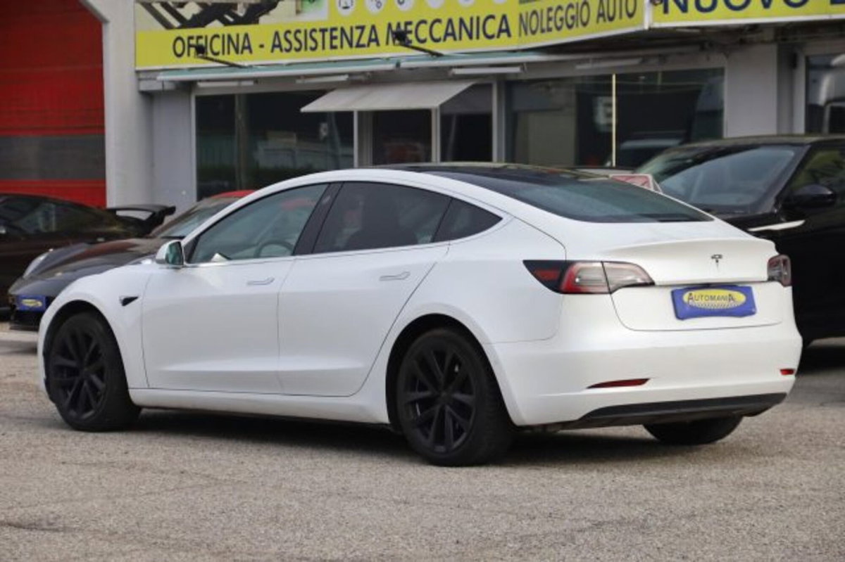 Tesla Model 3 Model 3 Standard RWD Plus (2)