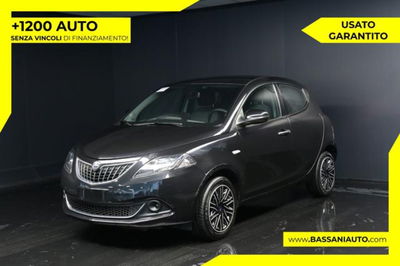Lancia Ypsilon 1.0 FireFly 5 porte S&S Hybrid Silver Plus usata