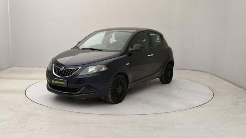 Lancia Ypsilon 1.0 FireFly 5 porte S&S Hybrid Ecochic Silver