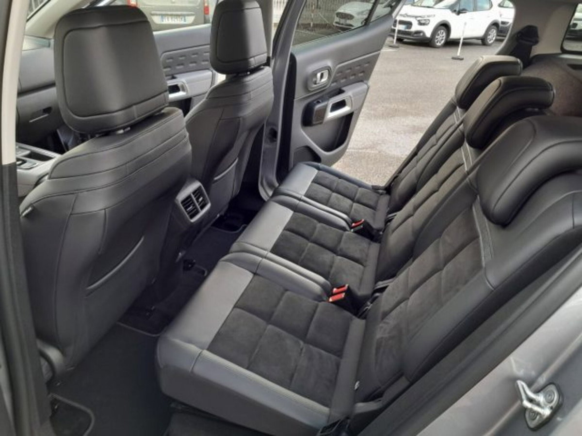 Citroen C5 Aircross Aircross Hybrid 225 E-EAT8 Shine (12)